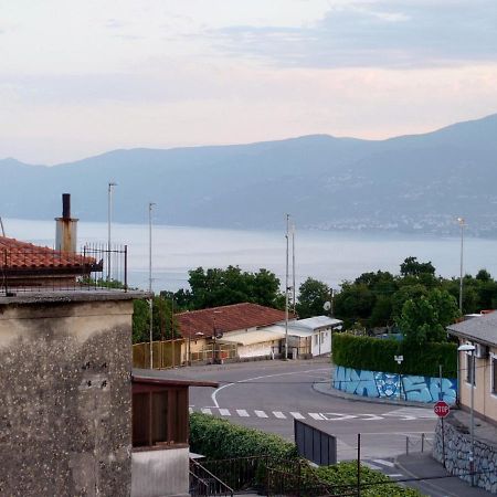 Apartman Mare Nostrum**** Apartamento Rijeka Exterior foto