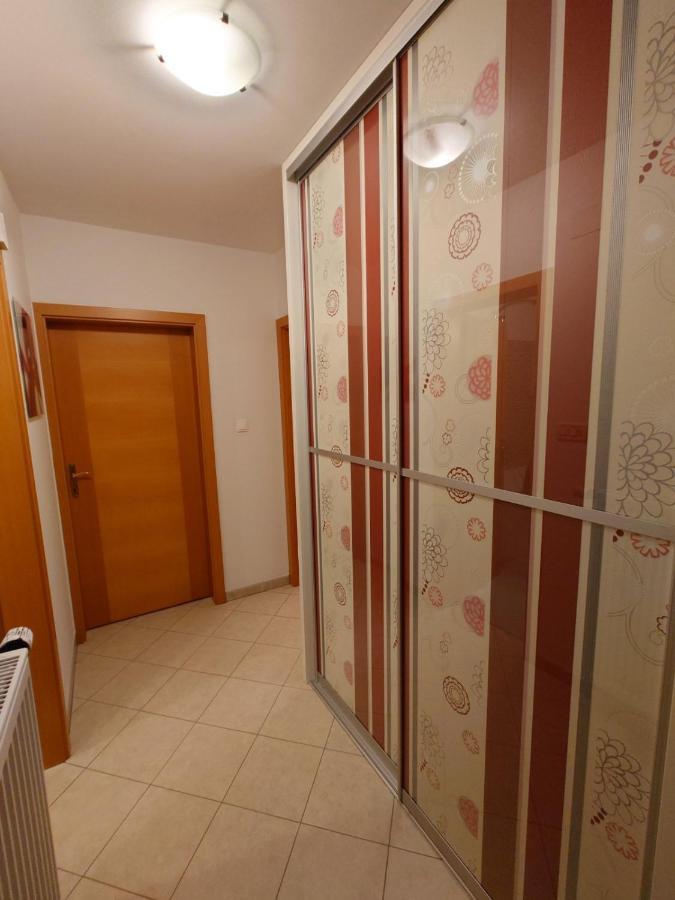 Apartman Mare Nostrum**** Apartamento Rijeka Exterior foto
