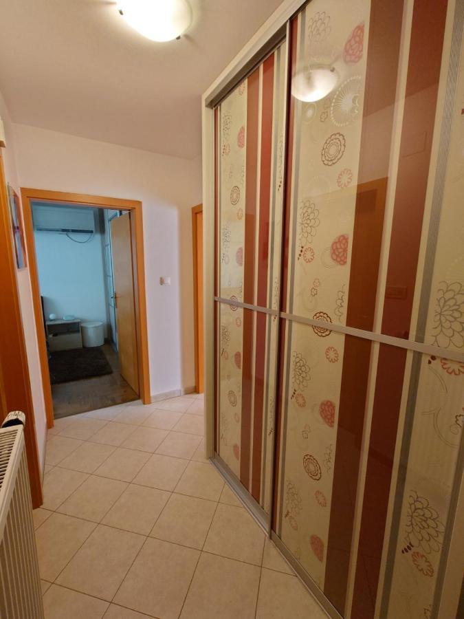 Apartman Mare Nostrum**** Apartamento Rijeka Exterior foto